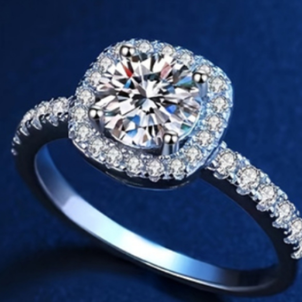 Certified VVS1 1ct Moissanite ring!